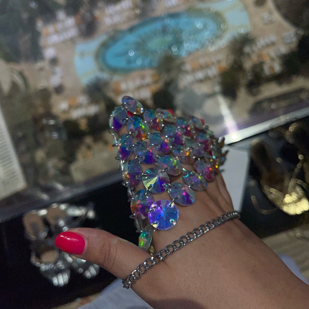 Top crystals